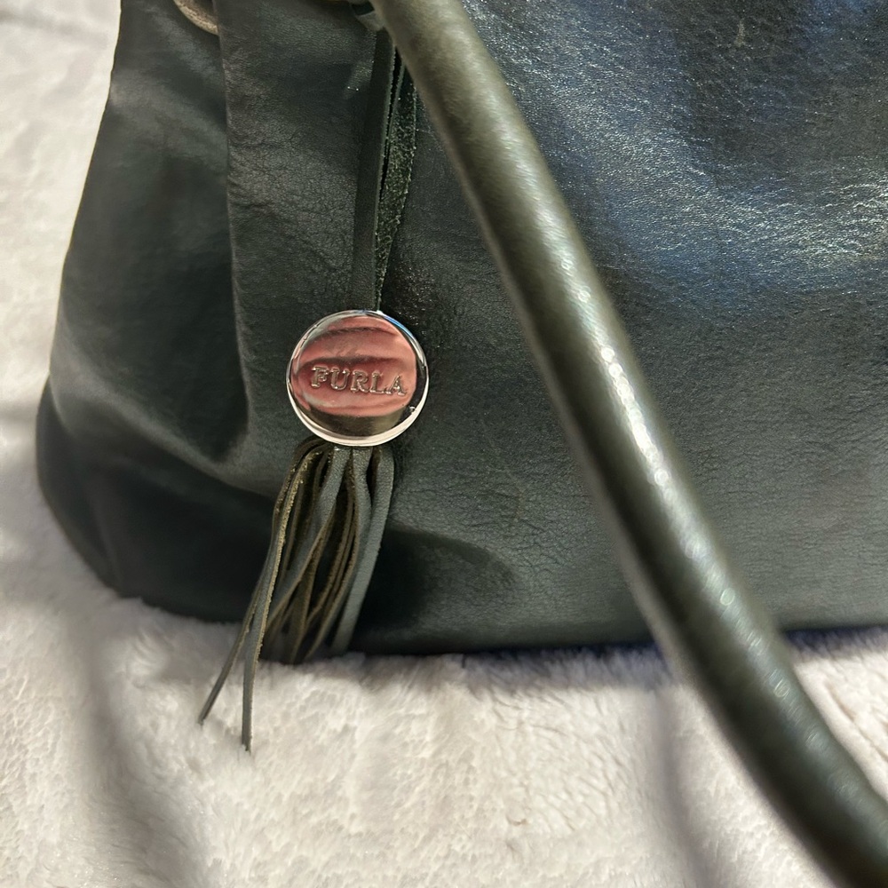 Furla Green Leather Shoulder Bag
(161) - Picture 3 of 14